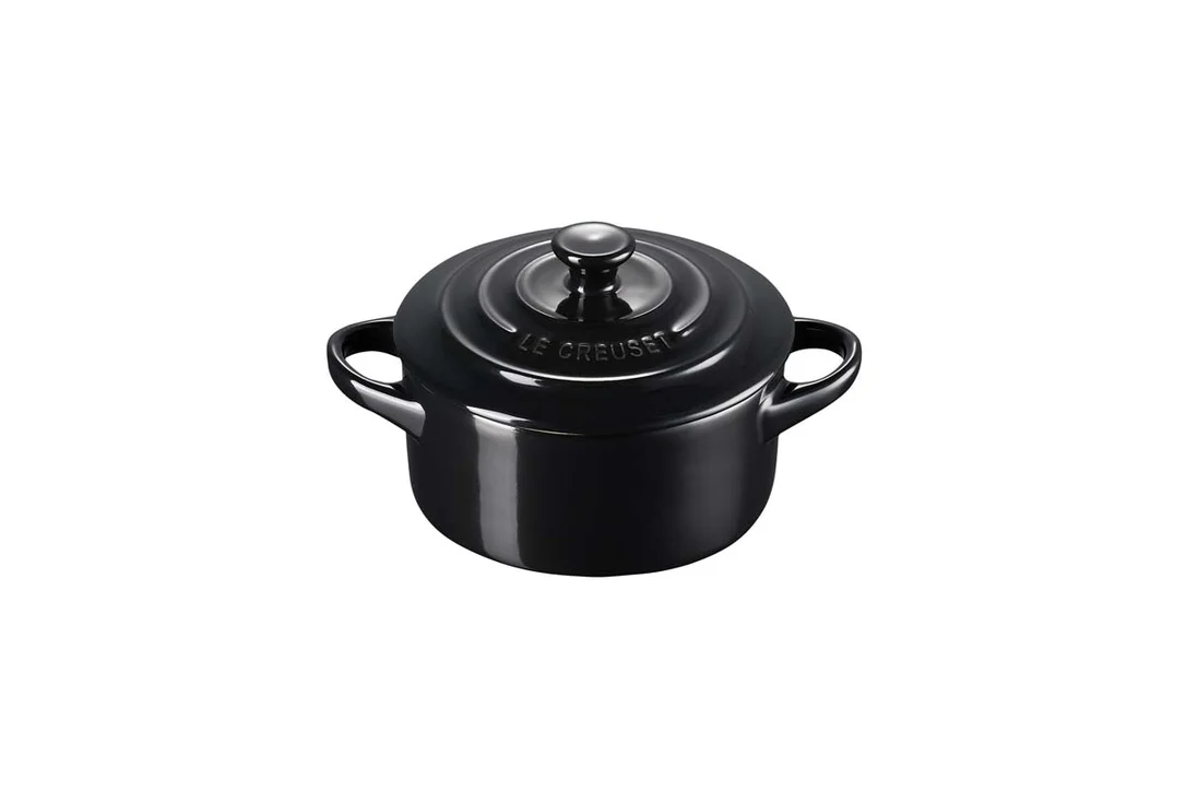 kueche-und-tisch-151054